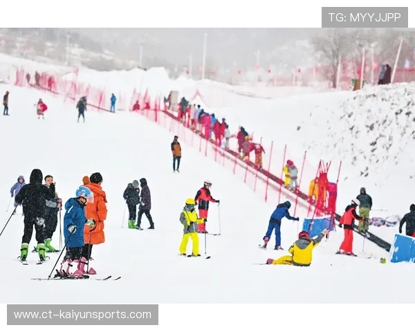 冰雪运动学院推动少儿滑雪教育的地方化推广策略,冰雪运动学校 冰雪运动学院推动少儿滑雪教育的地方化推广策略,冰雪运动学校